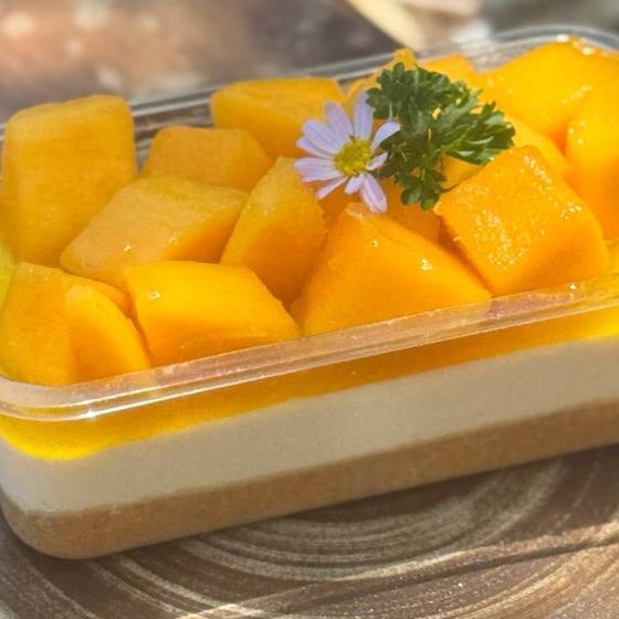 ชีสเค้กมะม่วง GongGang Café ตรัง